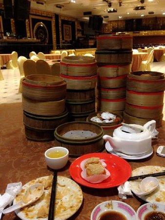 Kowloon Palace International Restaurant